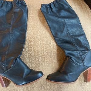 Zodiac vintage leather boots